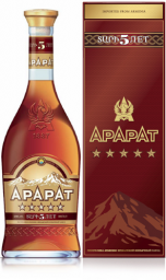 Armenian Brandy Ararat 5* - Alk. 40% vol. - 0,5L - mit Geschenkbox